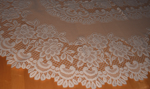 Alte ovale tischdecke - alte,